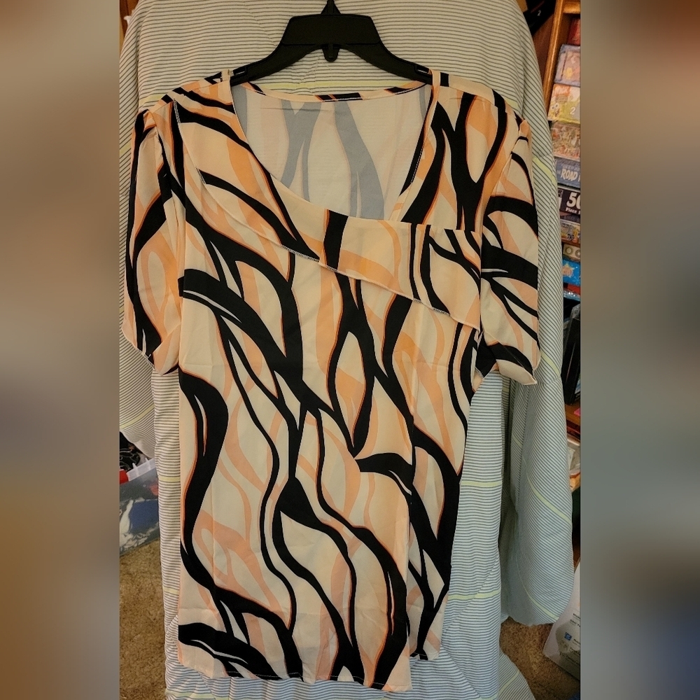 Off Center Neckline Short Sleeve 3XL Peach Black Blouse